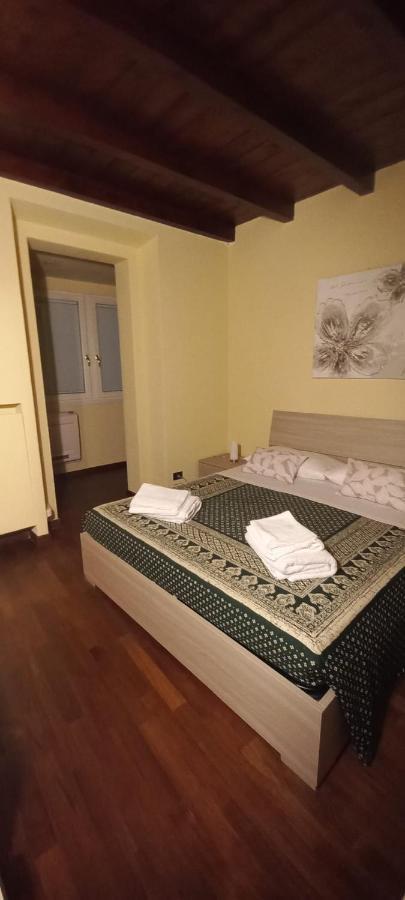 Daisy Apartment In Centro A Como Buitenkant foto